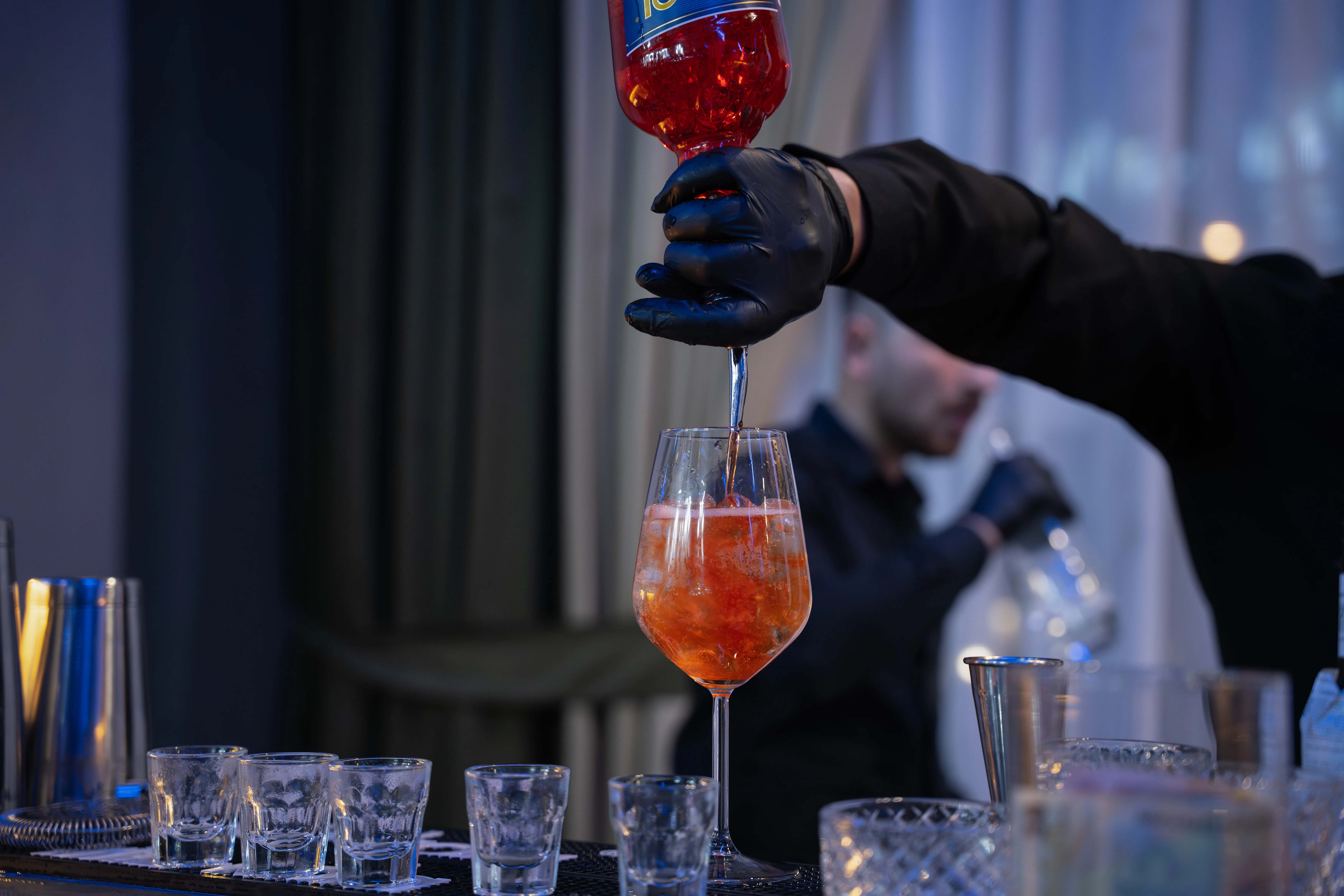 Meniu Odissea Events Hall - prezentare elegantă și preparate delicioase