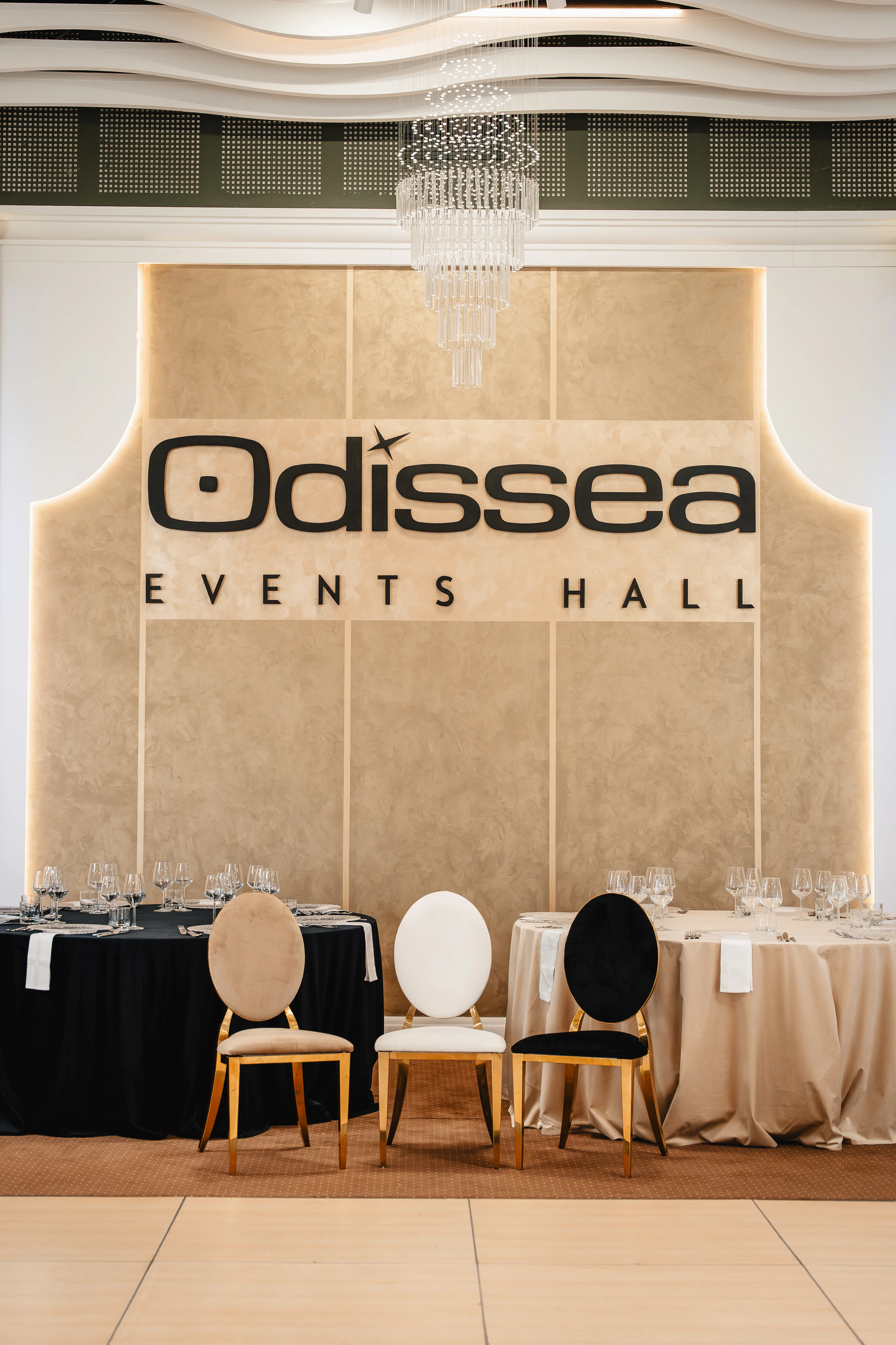 Sală Odissea - ring de dans 100mp și decor premium